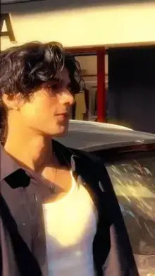 Golden Glow Slowmo CapCut template